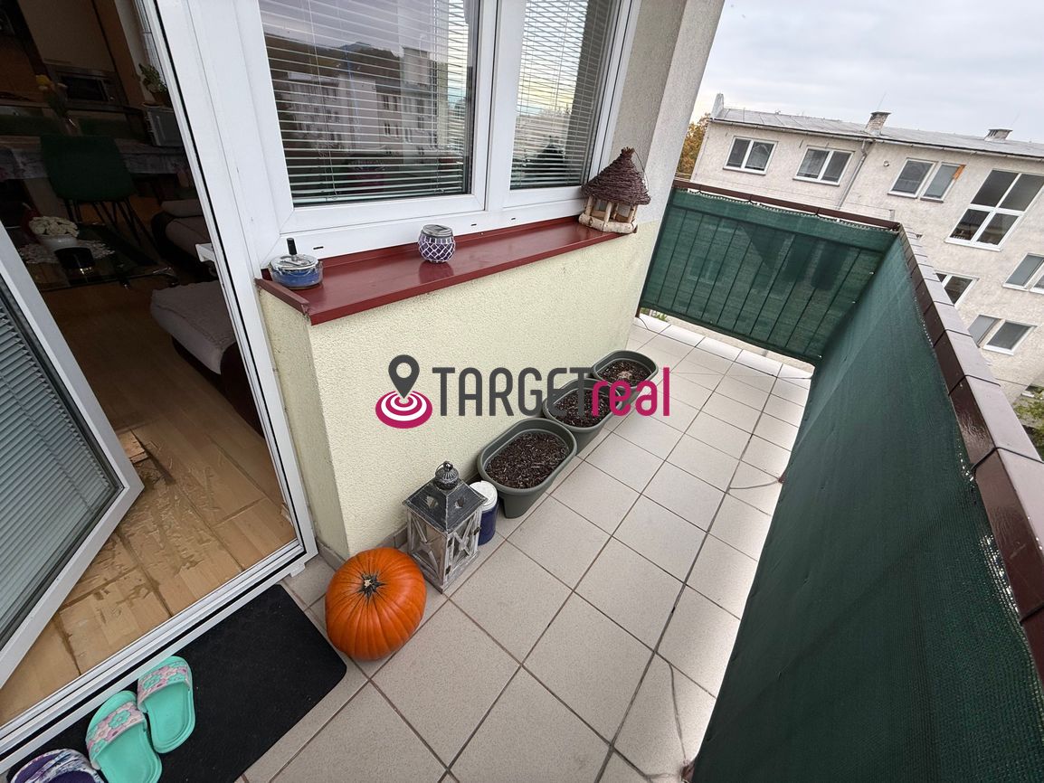 SLNEČNÝ 2-IZBOVÝ BYT S VEĽKÝM BALKÓNOM A SÚKROMNÝM DVOROM - 8