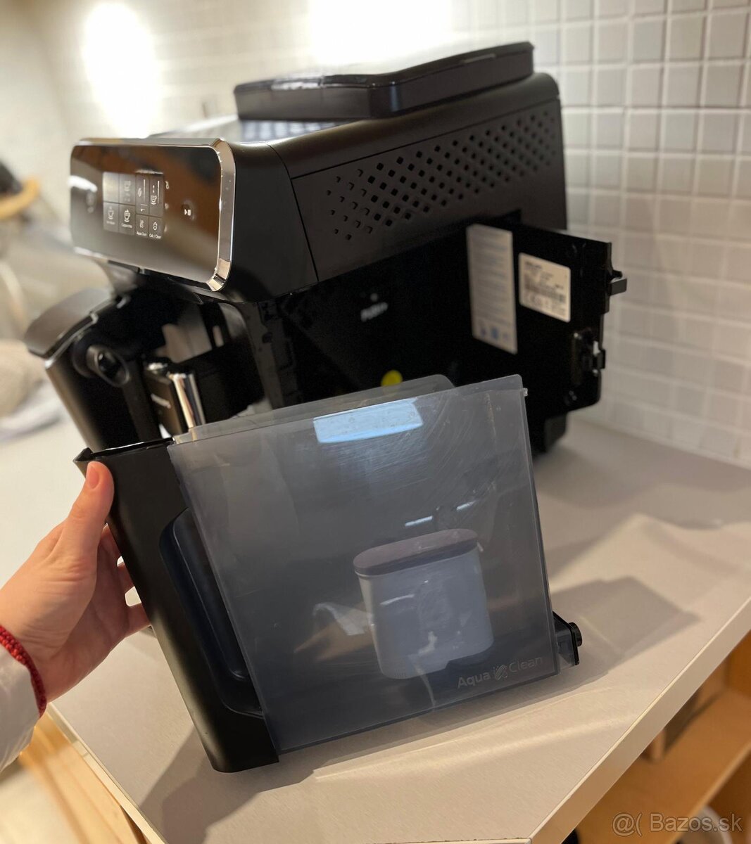 Predám automatický kávovar Philips LatteGo 2230/10. - 8