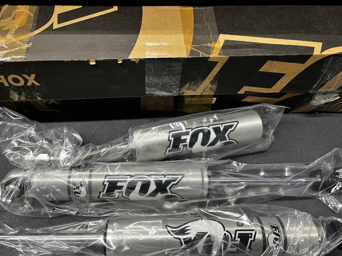 Fox racing tlumice pro Wrangler TJ - 8