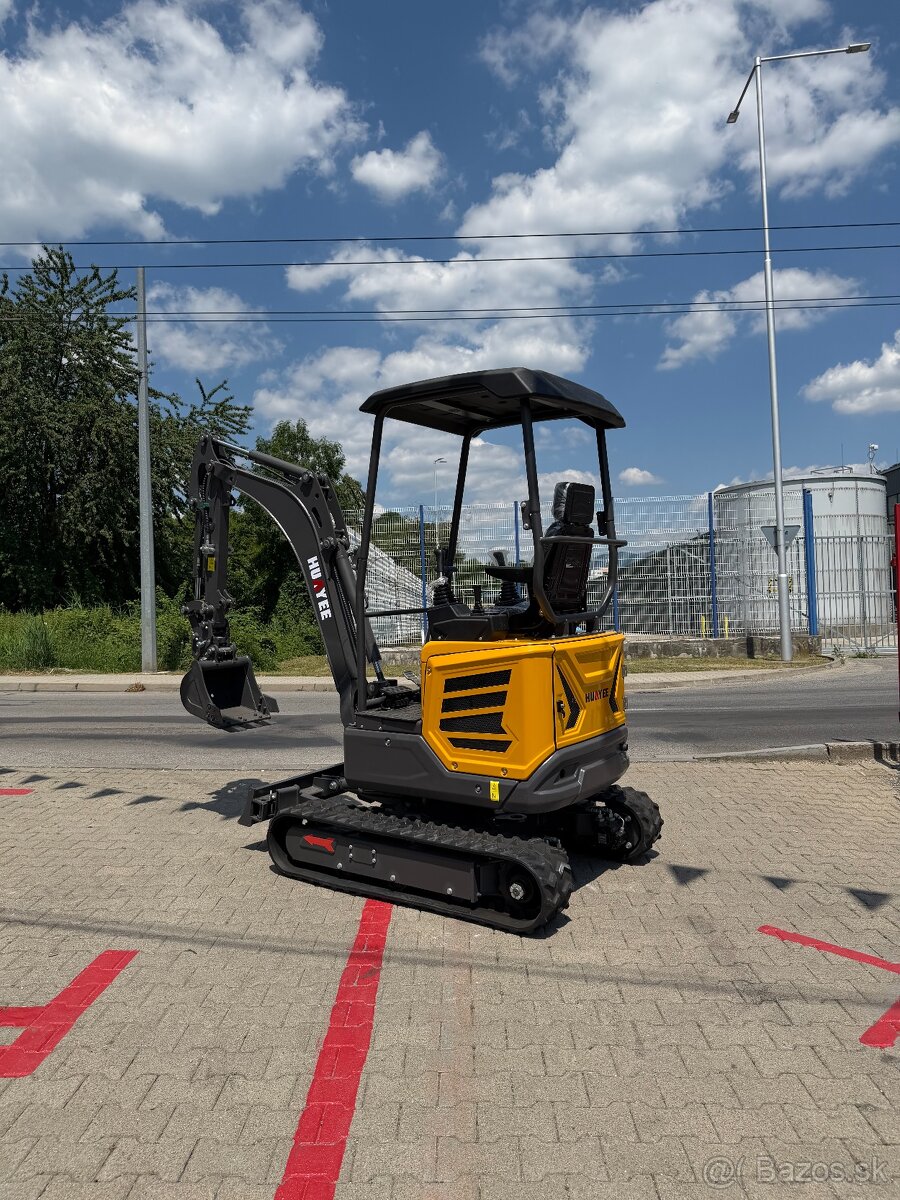 Minibager Huayee HY20D Kubota - 8