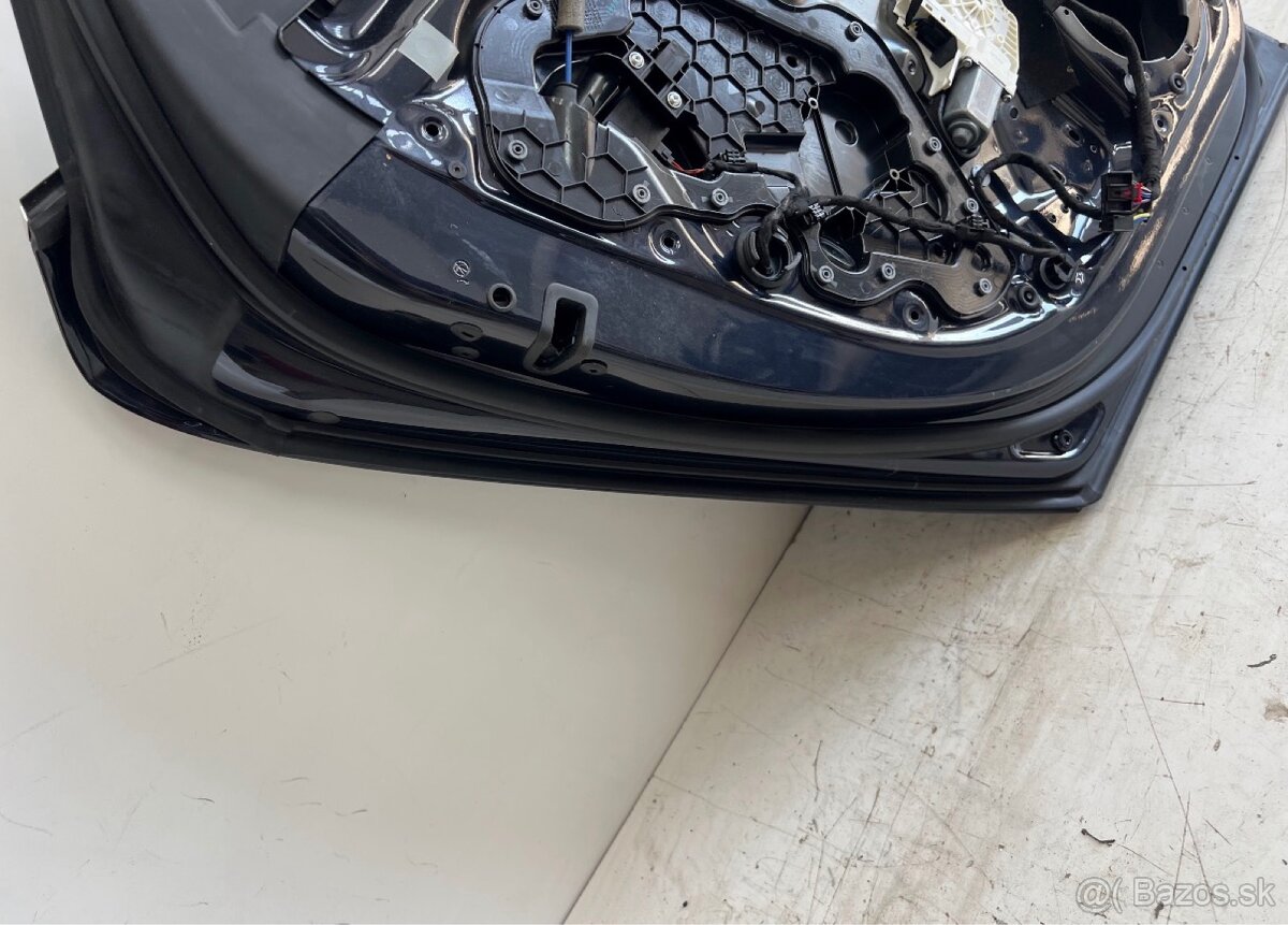 Dvere na Audi A8 / S8 (D4 / 4H) - 8