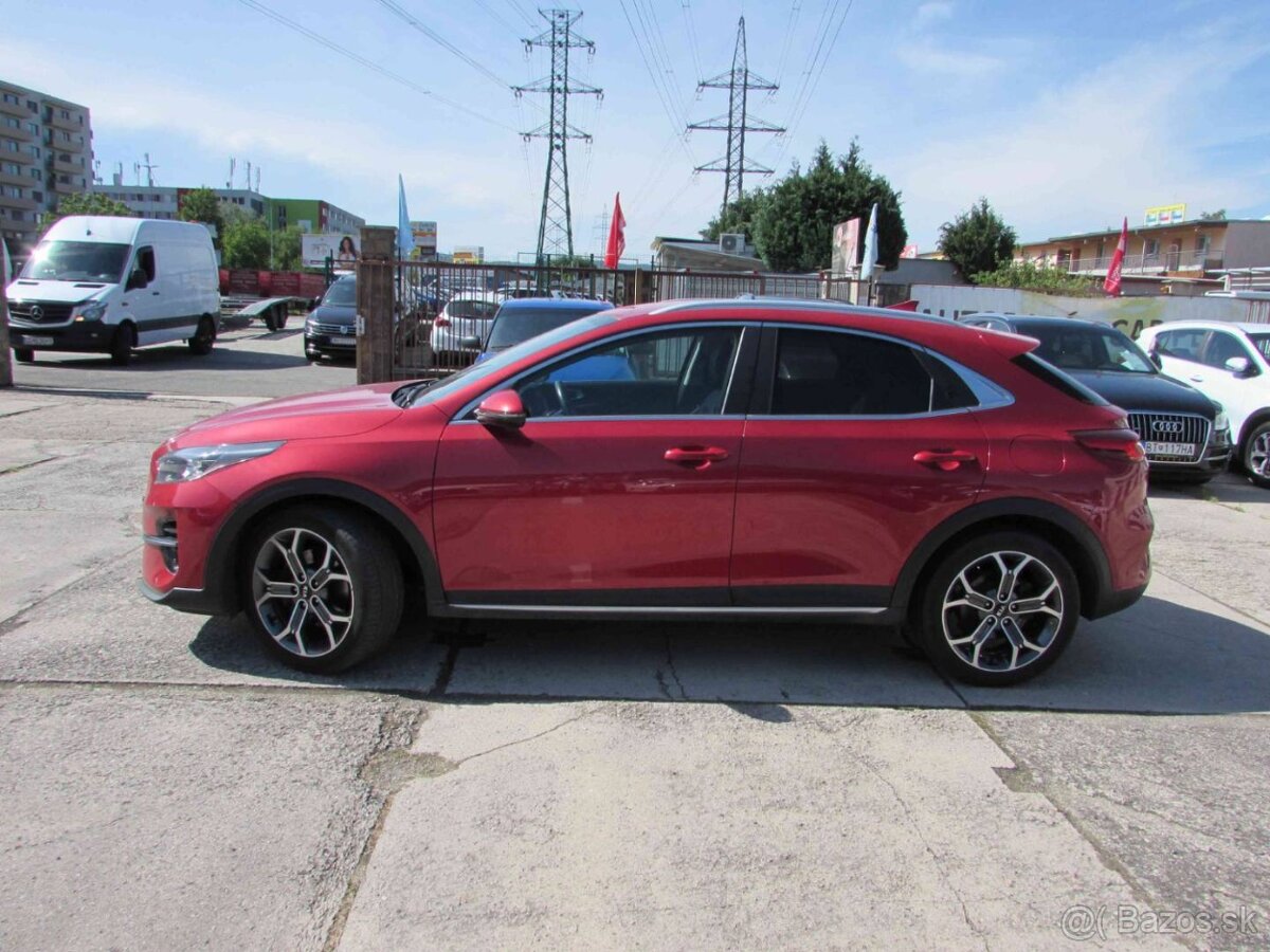 Kia XCeed 1.6 CRDi - Záruka - Nová STK a EK - 8