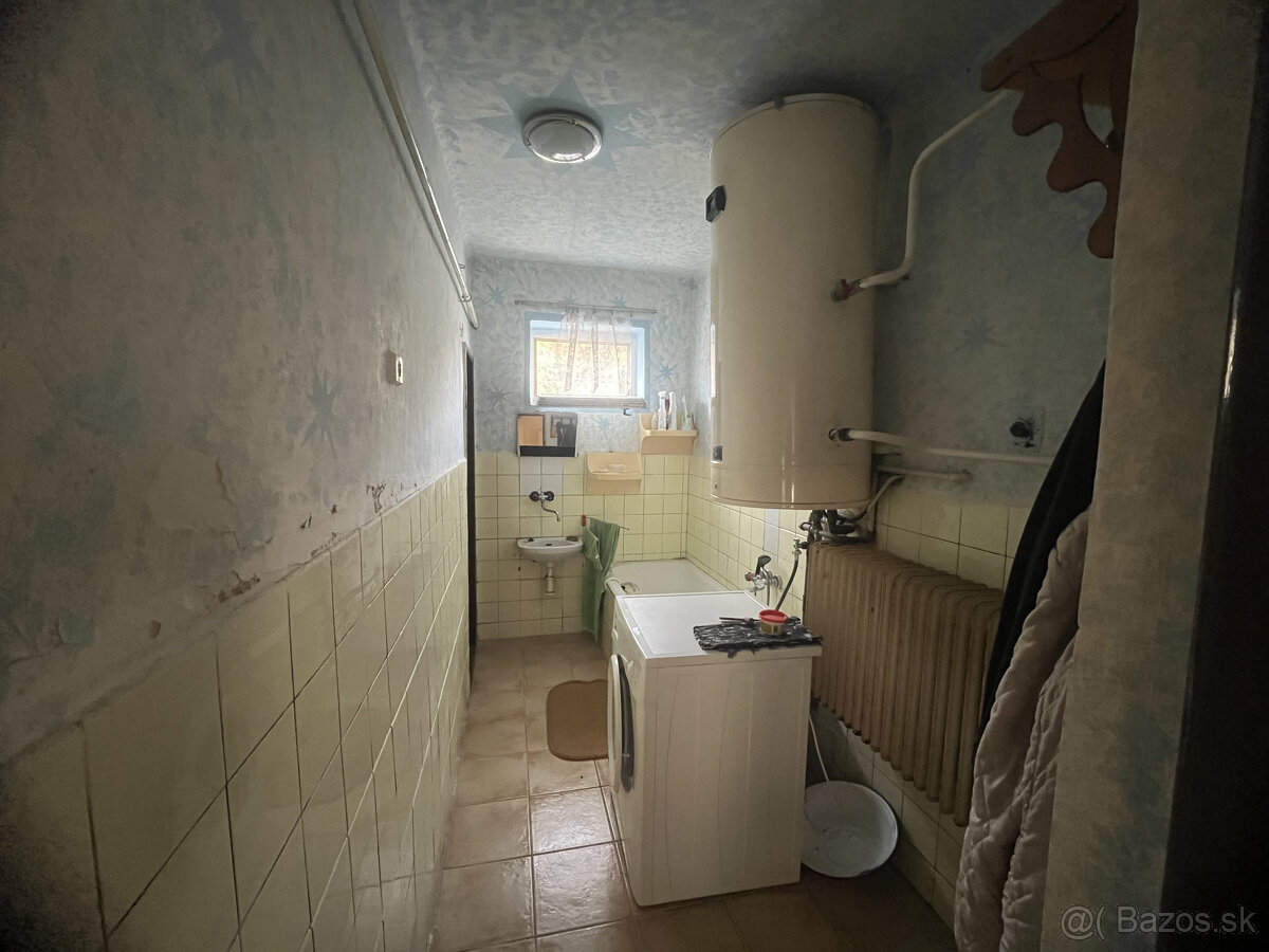 Znížená CenaNa predaj rodinný dom vo Vrakúni, blízko Dunajs - 8