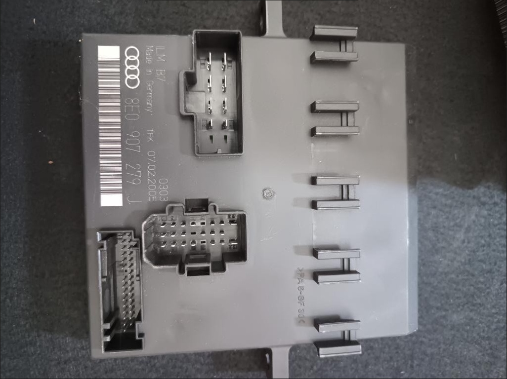 Riadiaca jednotka svetiel stieračov audi a4 b6 b7 - 8