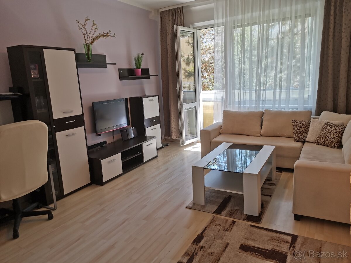 2 izbový byt na prenájom - Ružinov - 8