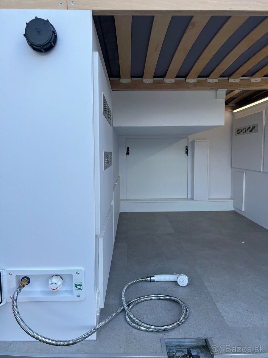 Ford Transit - obytný automobil (campervan) - 8