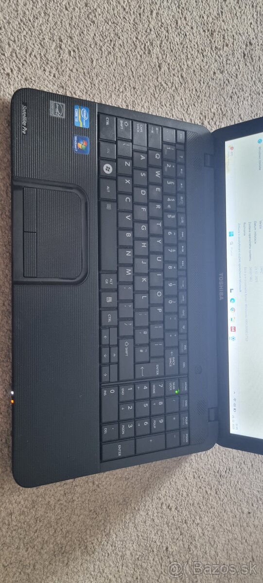 15.6" Toshiba Satellite C850 i3-2310M/SSD - 8
