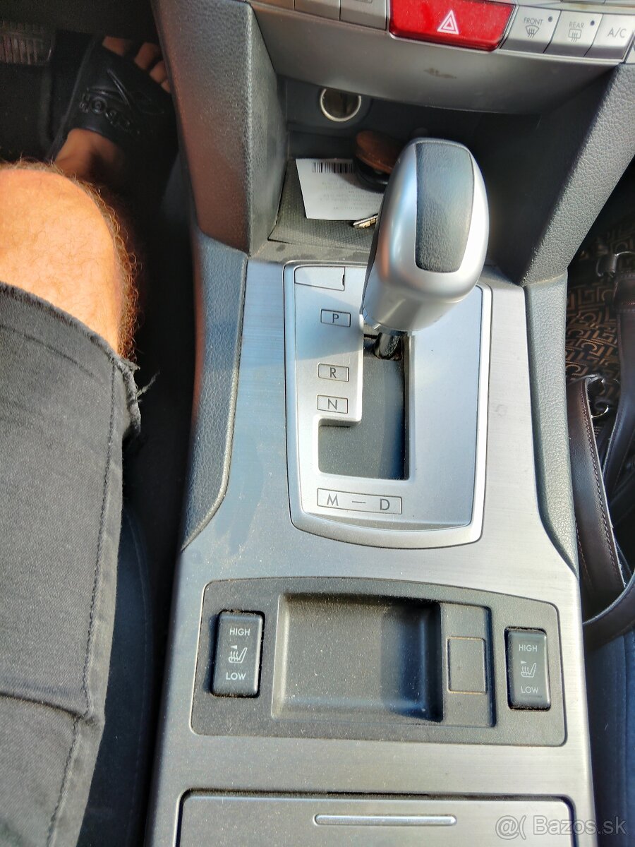 Subaru Legacy Automatic 4x4 BENZÍN - 8