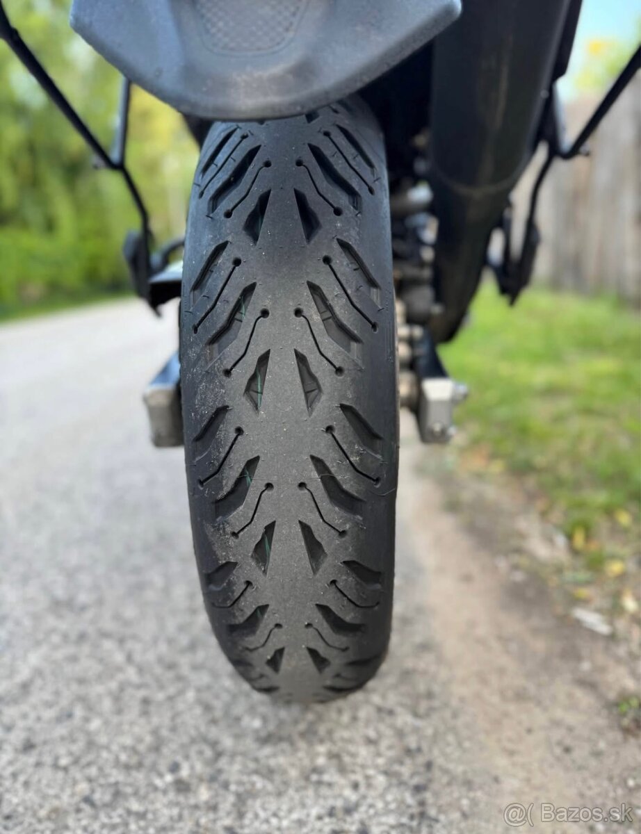 Suzuki V-strom DL 650 XT 2015 NOVÁ STK do 2030 - 8