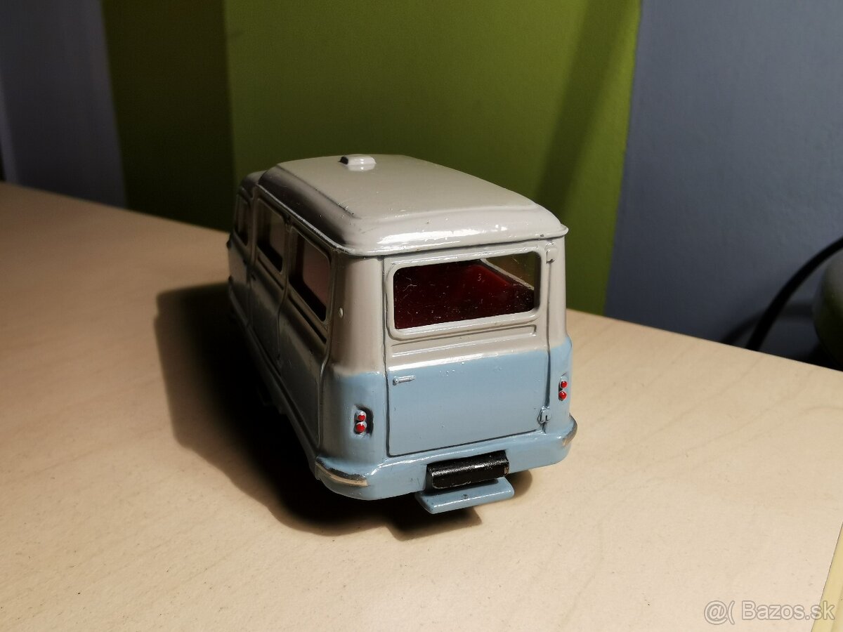 Dinky toys dodávka Standard - 8