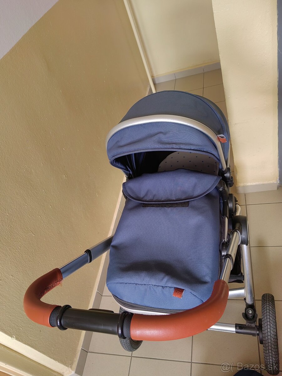 Kočiar Pettite&Mars 3v1 - 8