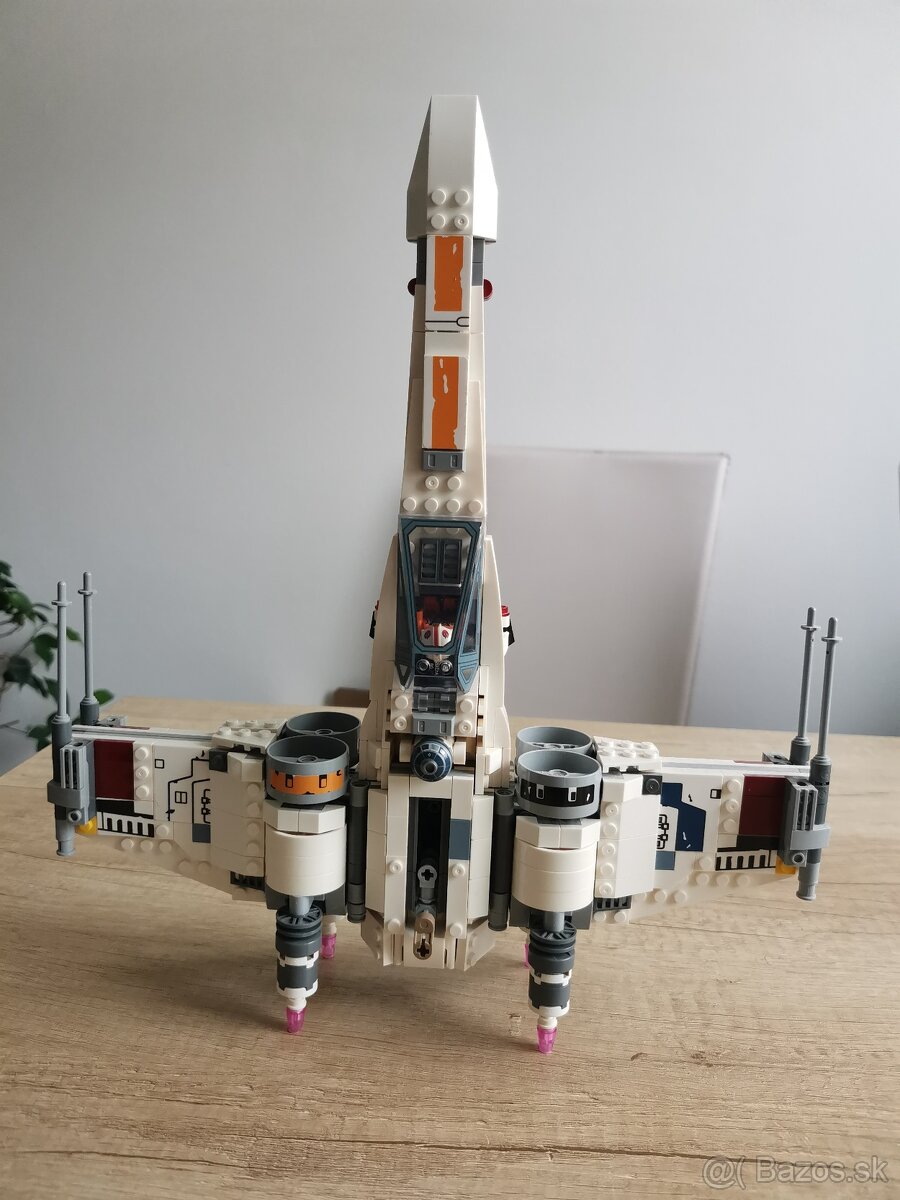 Stíhačka X-Wing Skywalker - 8