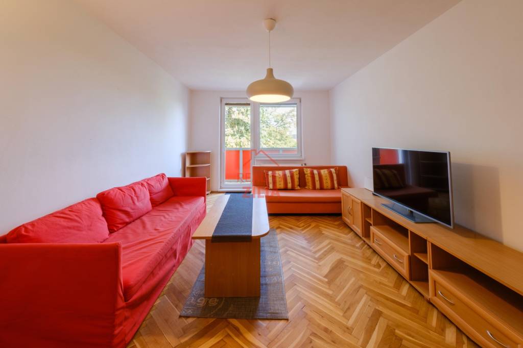 Predaj priestranného 2i. bytu v obľúbenej lokalite Chrenová– - 8