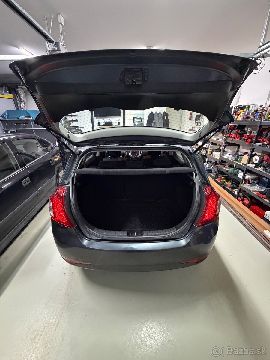 KIA Ceed 1.6 CRDi - 8