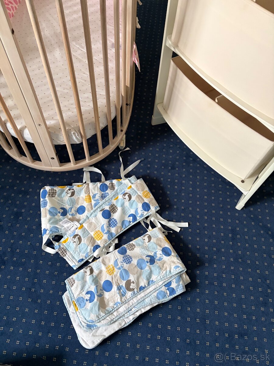 Stokke postielka +prebalovaci pult - 8