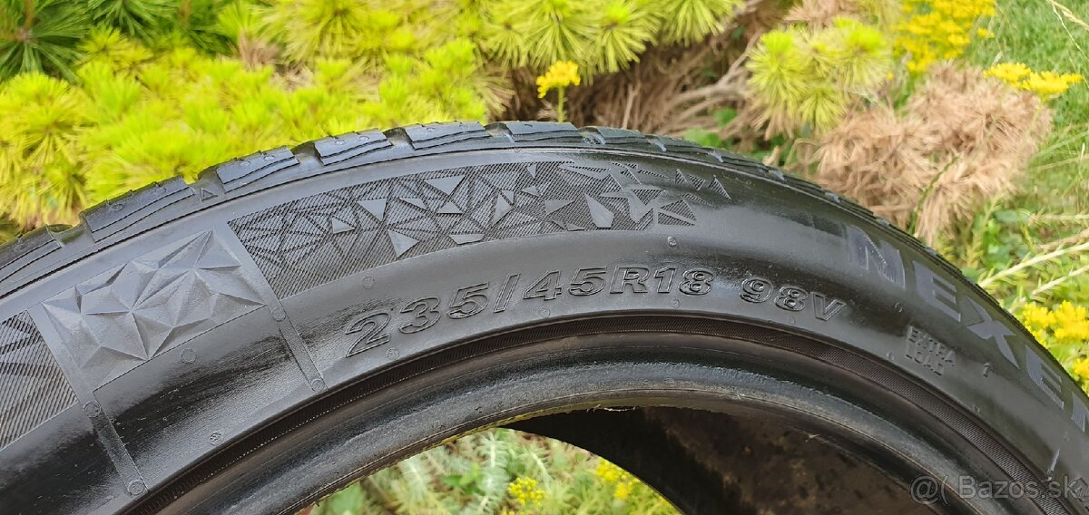 Nexen Winguard 235/45 R18 celorocna DOT 24 - 8