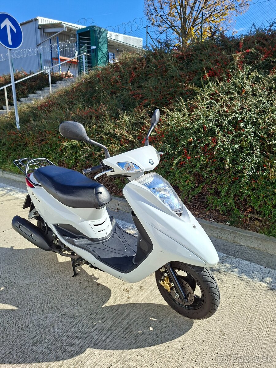 Yamaha Vity - 8