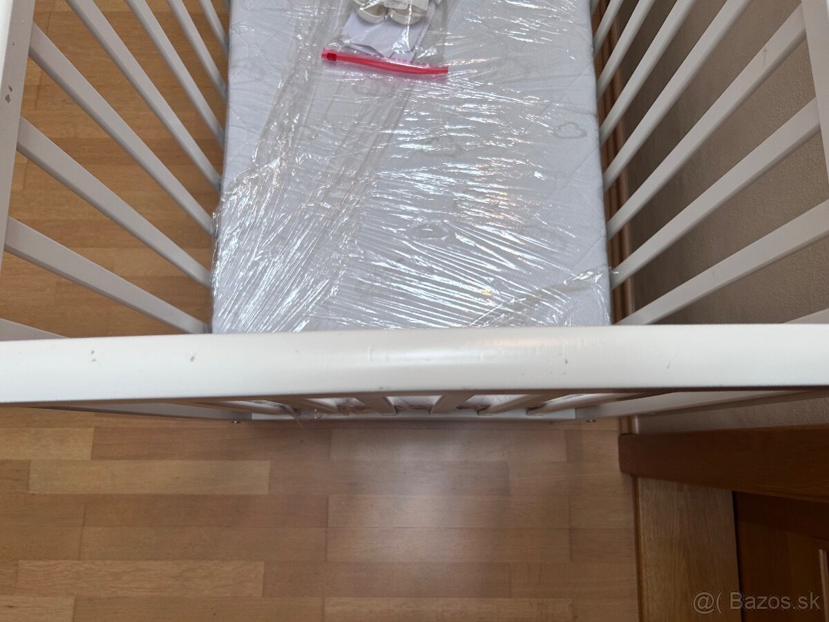 Detská postieľka s matracom - 8