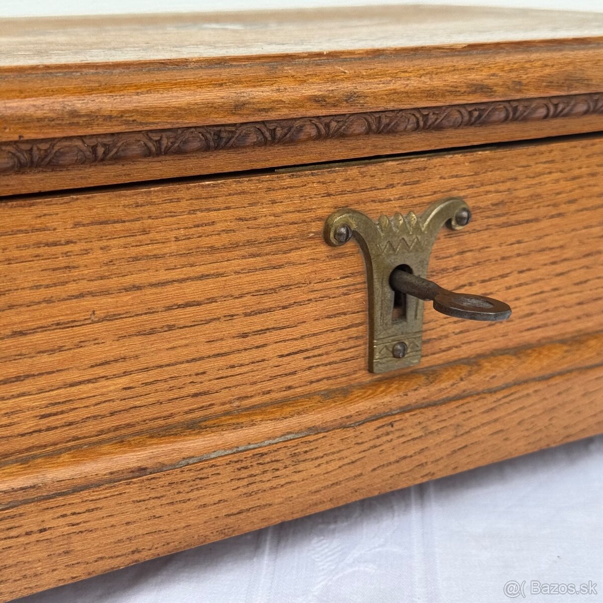 Starožitná velká krasná šperkovnice truhla - 8