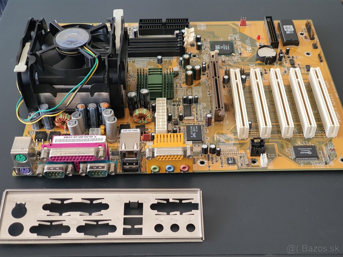 Socket 775: Gigabyte GA-G41M-ES2H, Socket 478: ABIT SR7-8X - 8