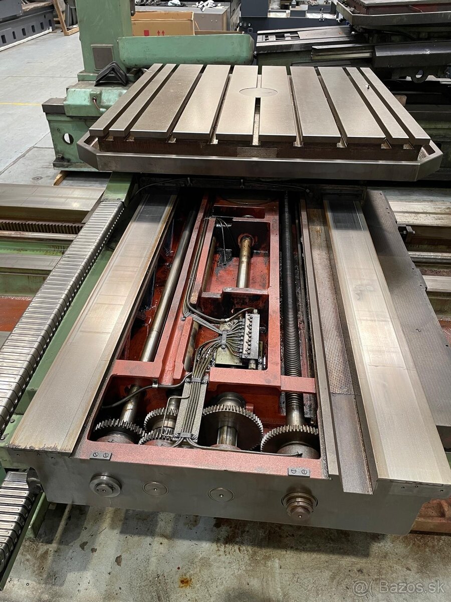 W 100 A - Vodorovná vyvrtávačka Stolová Tos Varnsdorf - 8