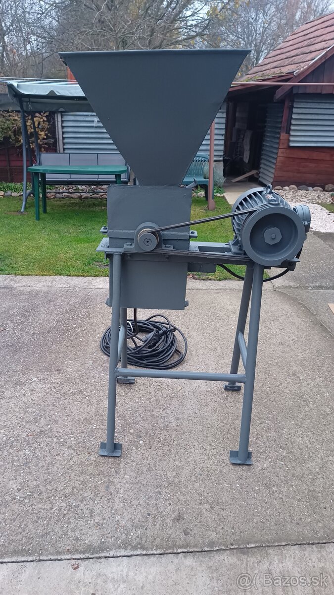 Šrotovník na obilie - 8