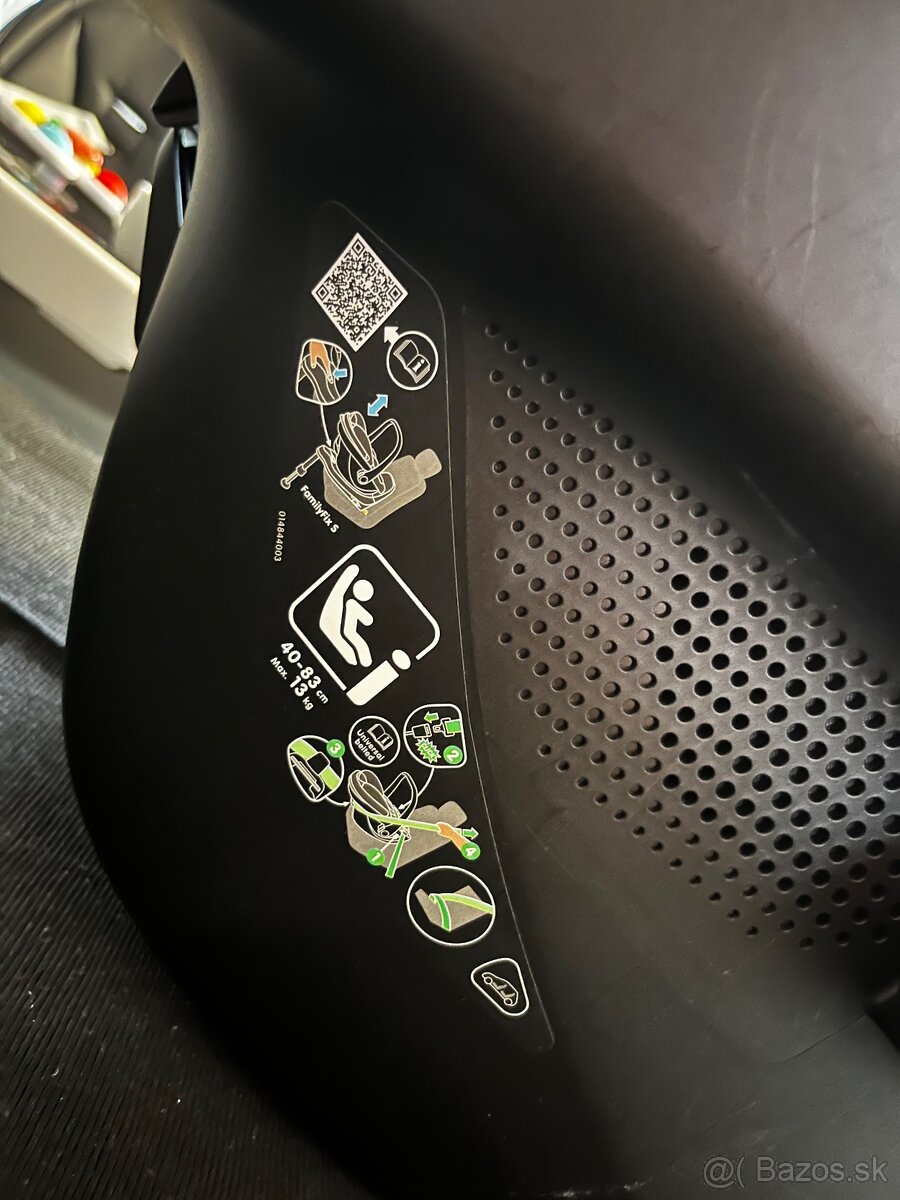 Autosedačka + Isofix Maxi-Cosi - 8