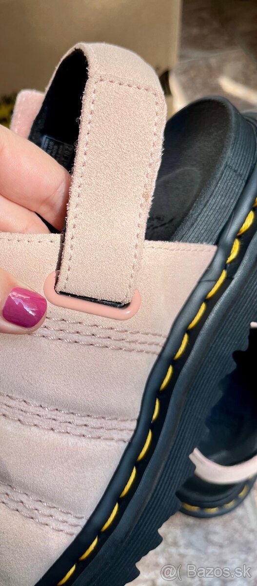 Nové Dr.Martens sandále - 8