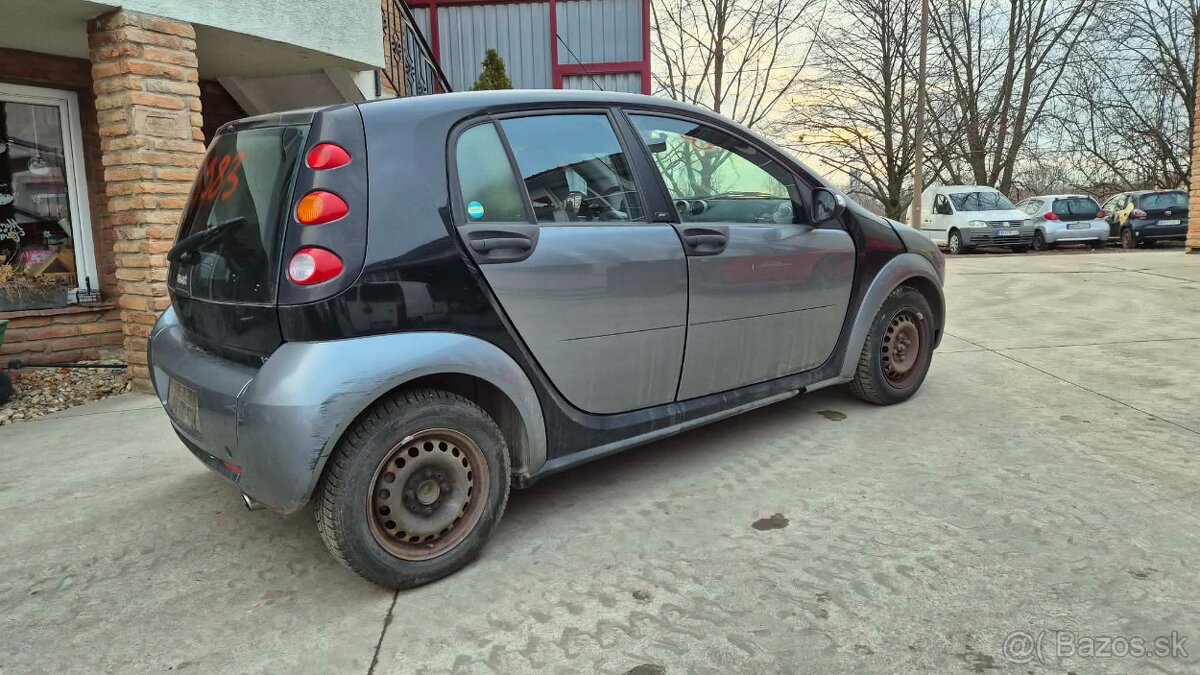Smart ForFour 1,3i 70kw kód motora: 135930 - 8