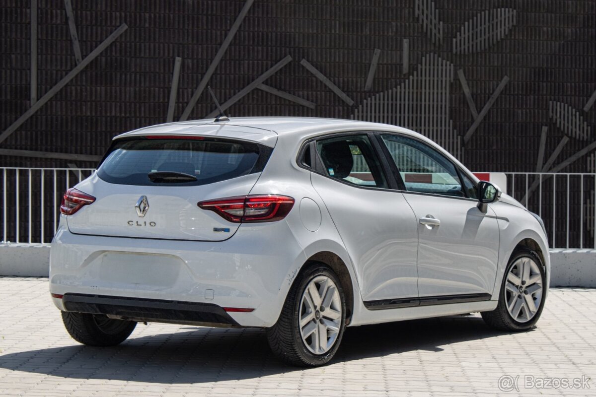 Renault Clio E-tech Hybrid - 8