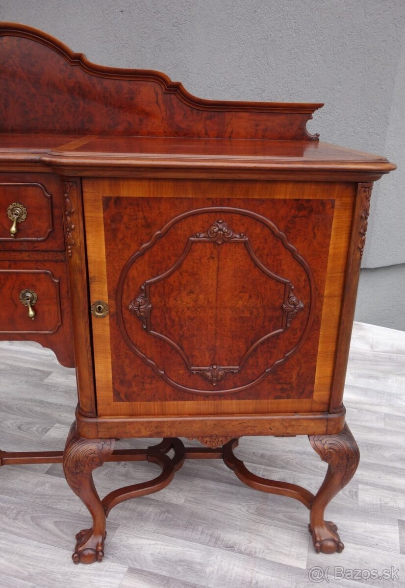 Komoda starožitná vyrezávaná. - 8