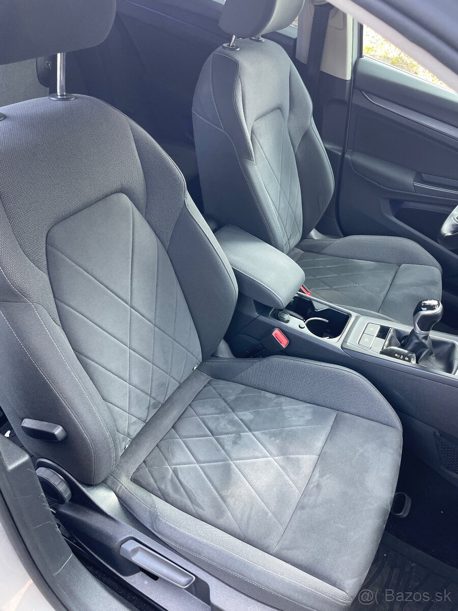 VOLKSWAGEN GOLF 8 1,5 TSI - 2021 - 8