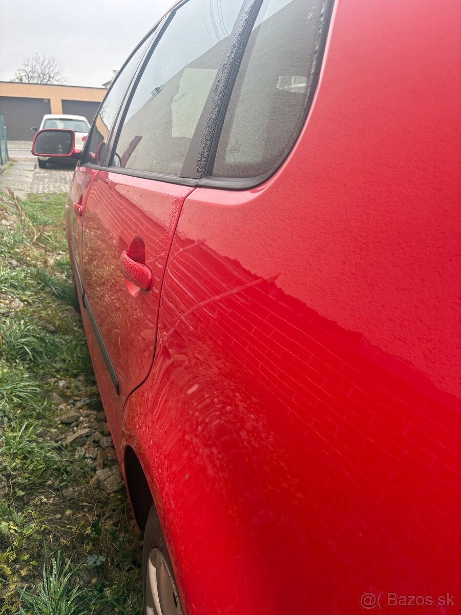 Predám Volkswagen POLO - 8