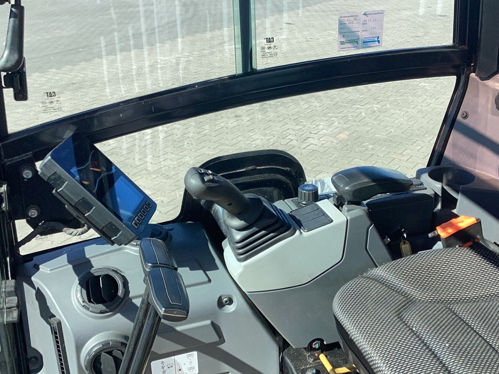 Caterpillar CAT 301.6 - 8