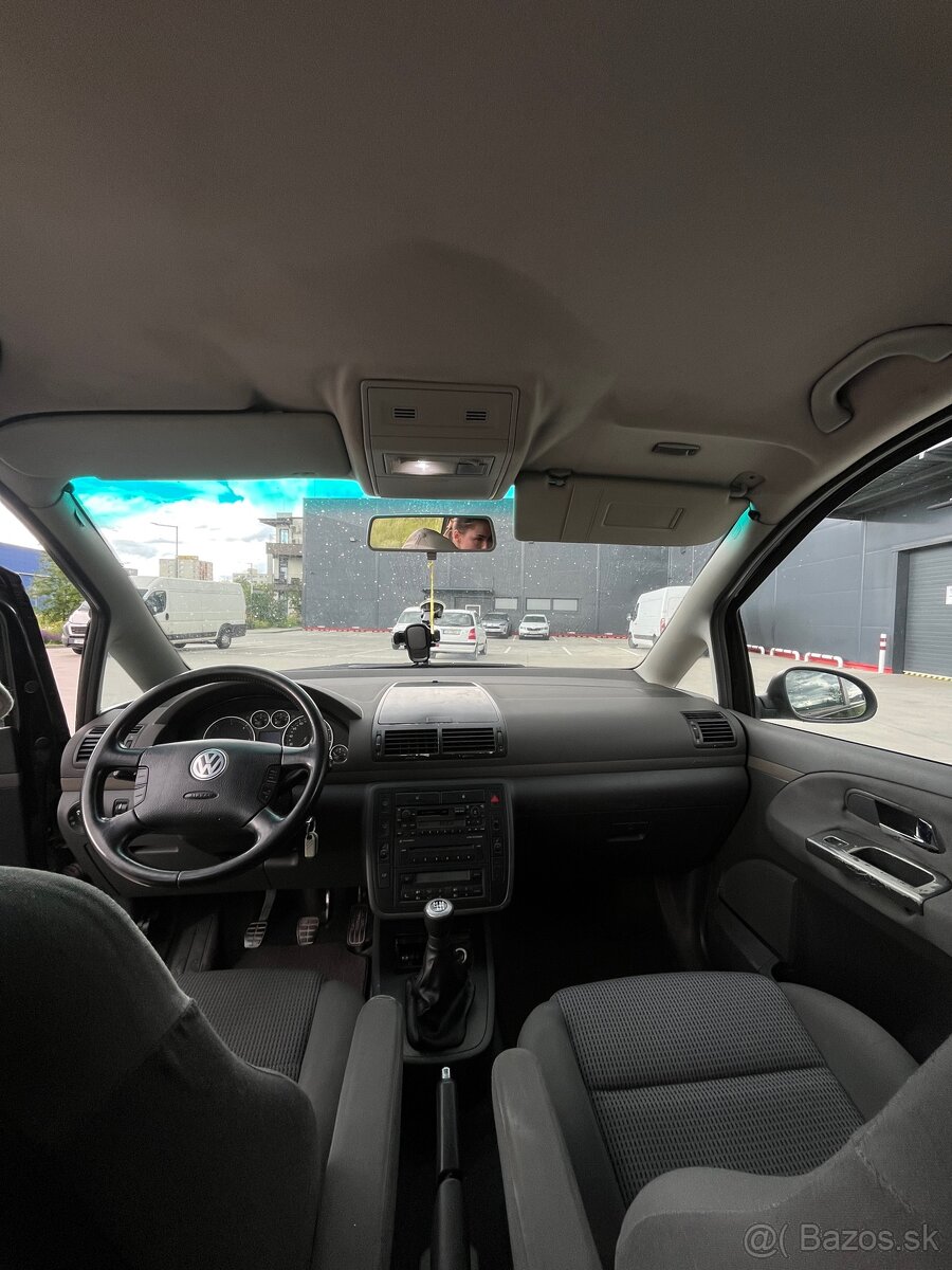 Volkswagen Sharan 1.9TDI 4x4 - 8