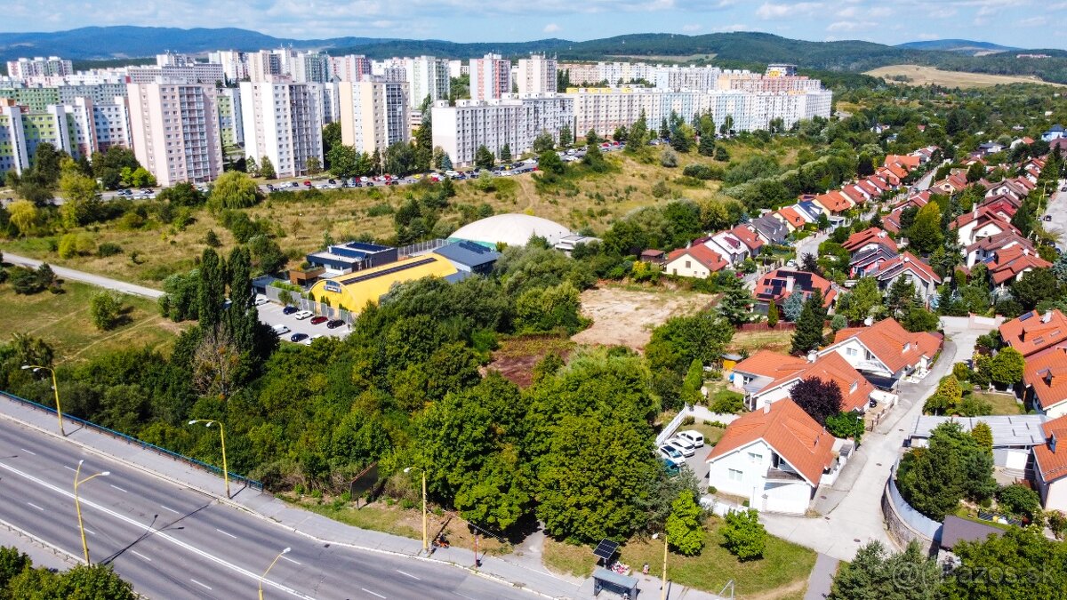 Pozemok o výmere 1 130 m2, Košice - Západ - 8