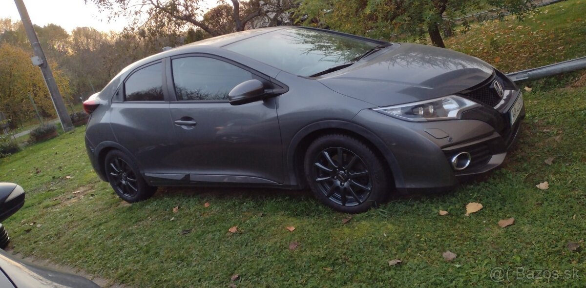 Honda Civic 9G. 6/2016 - 8