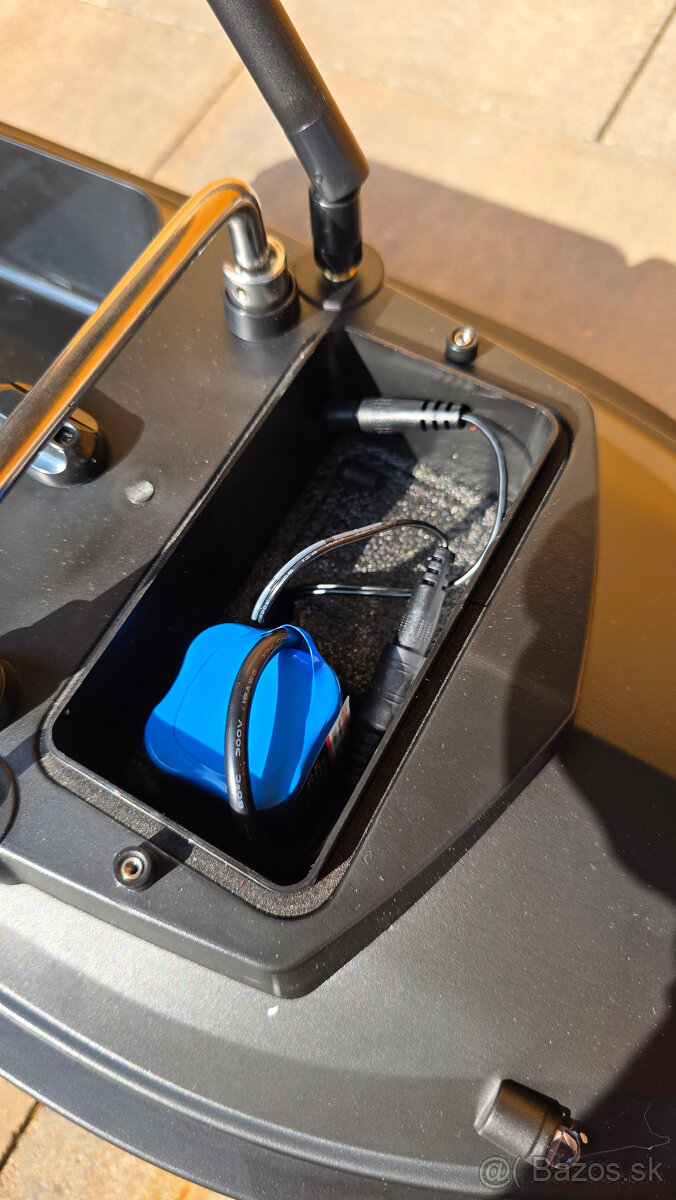 Flytec V050 zavážacia loďka - 8