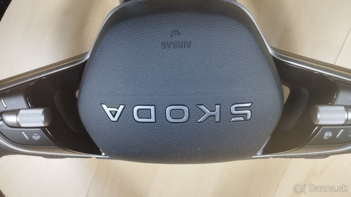 Volant Škoda NOVÝ originální s padly zkosený - 8