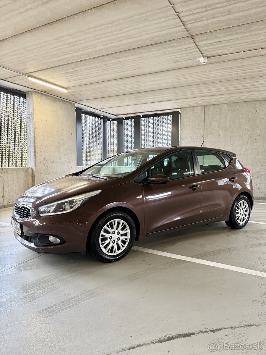 Kia Ceed 1.4i CVVT 2013 - 8