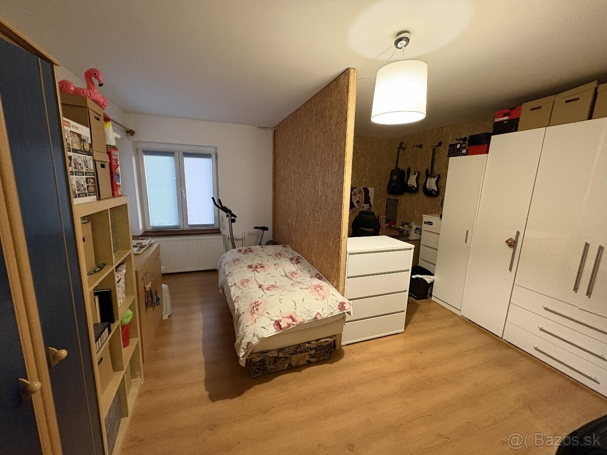 🏡 Rodinný dom v Podlaviciach – bývanie aj podnikanie - 8