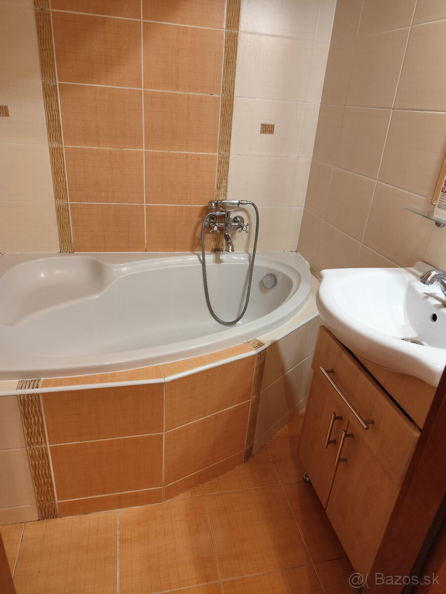 4 IZBOVY BYT Dunajska Streda PRENAJOM - 8