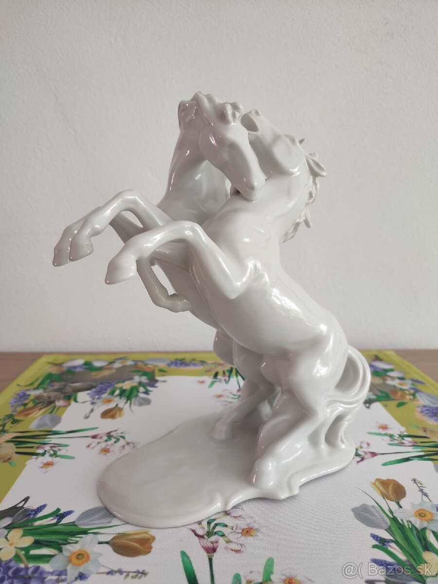 Schaubach kone porcelánová soška - 8