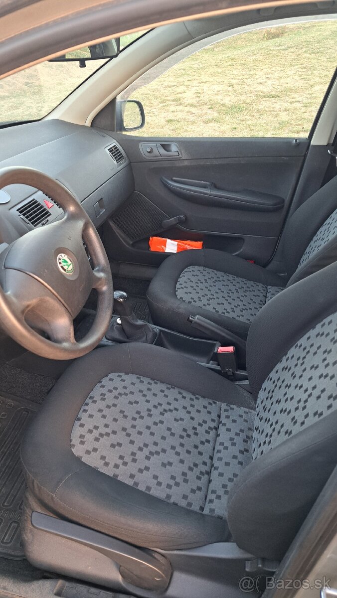 Predám Škoda Fabia Combi - 8