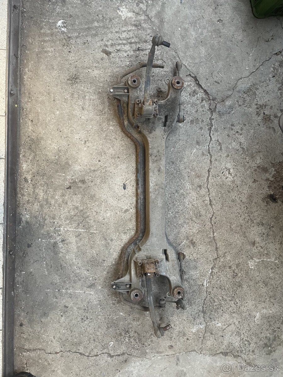 Predám náhradné diely na alfu Romeo 166 V6 2.0 - 8