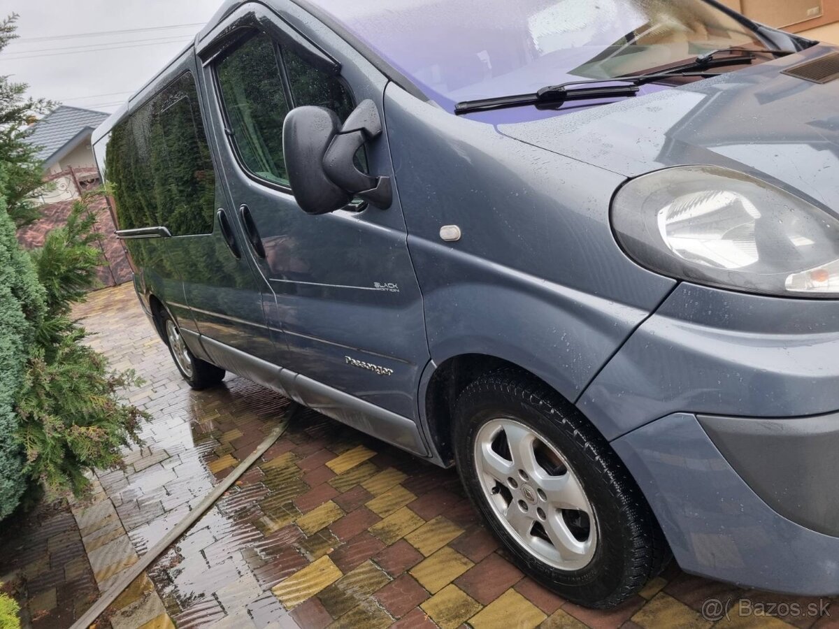 Predám Renault Trafic Black Edition 2014 - 8