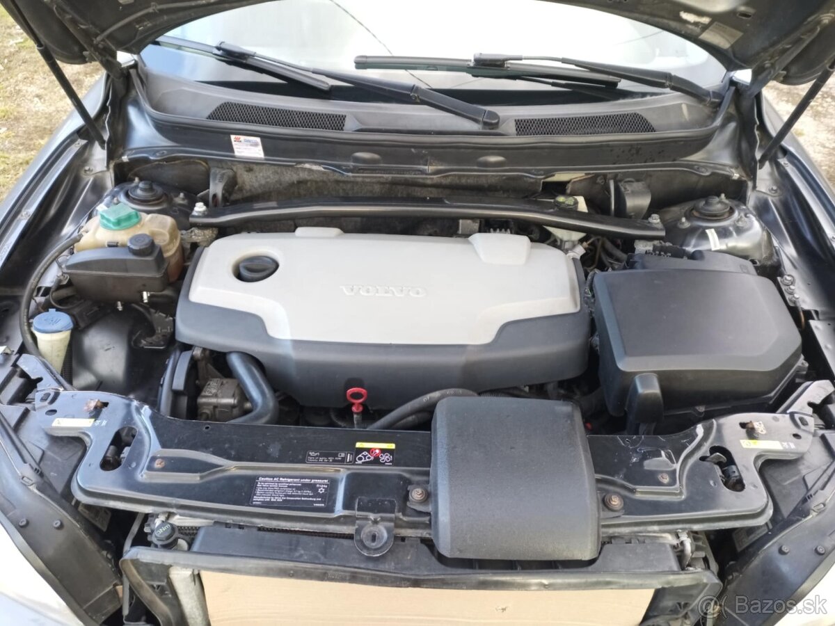 Volvo XC90, 136kW, 7-miestne - 8