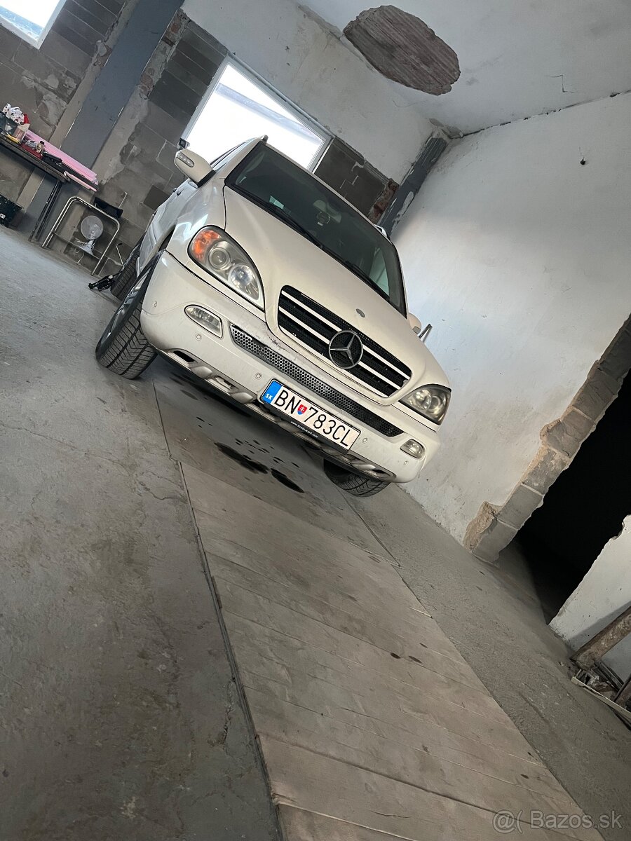 Rozpredam Mercedes Ml 270 - 8