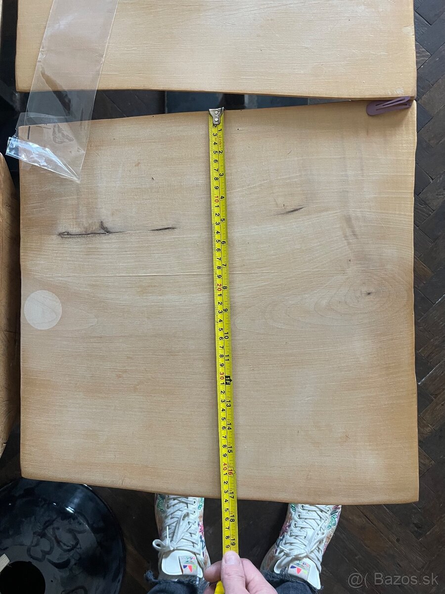 Masívne stolíky na železnej konštrukcii - 8