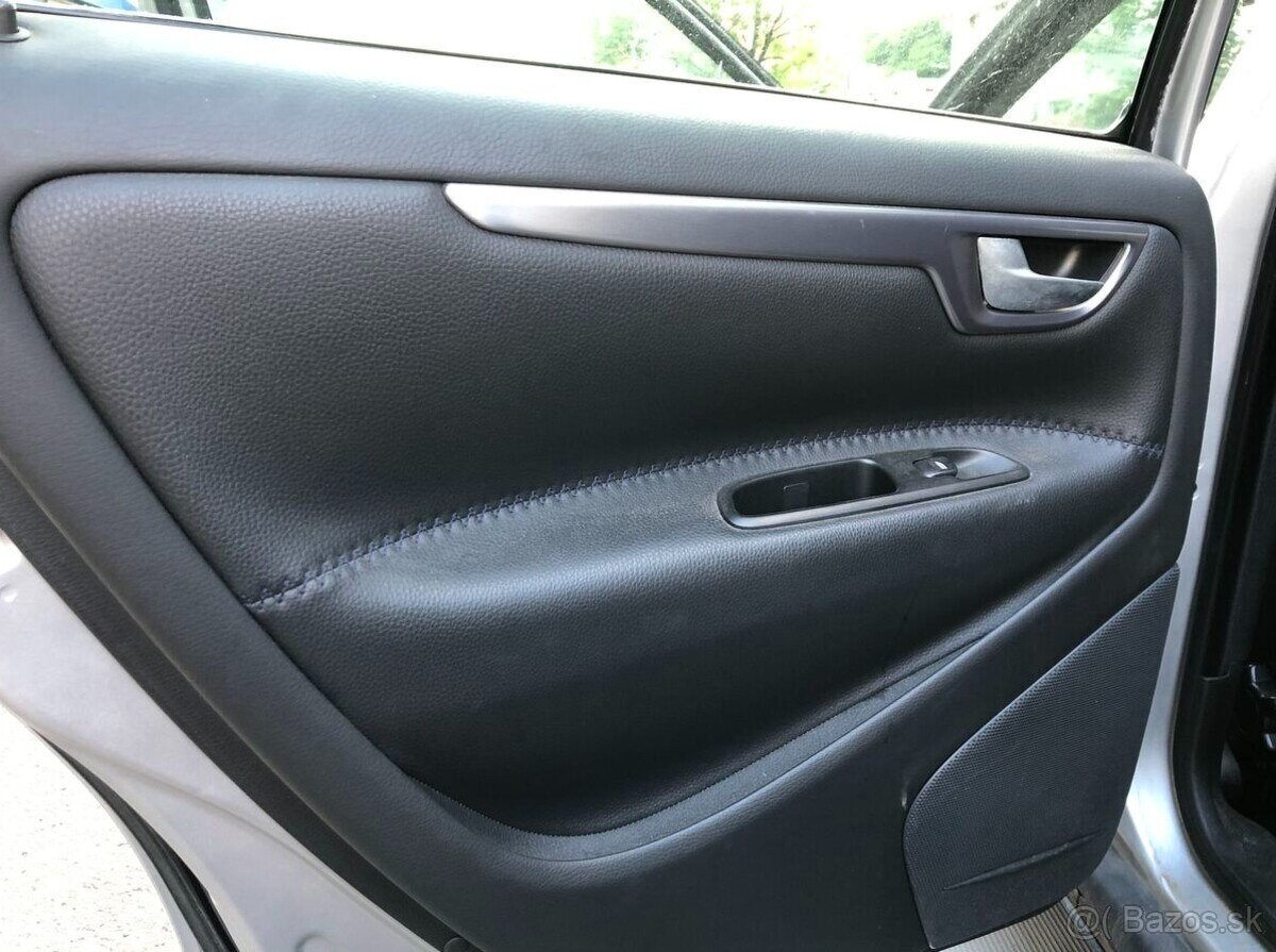 Volvo XC70 D5 2007 ND - 8